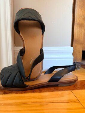ALDO Black Quilted Flat Sandals – Slingback – Fits Like Size 9 – New
